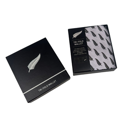 Greenwood Leather “Wellington” Men’s Tri-Fold RFID Leather Wallet – Sandel | Gift Box Included